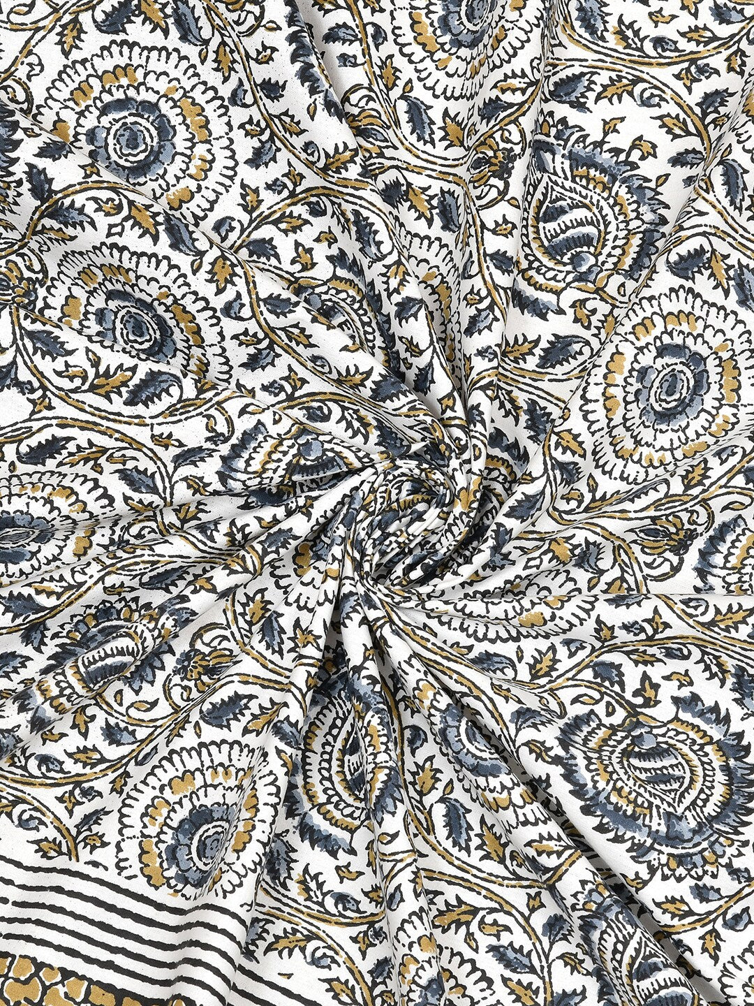 BELLA CASA Ethic White & Blue Printed Cotton 180 TC King Bedsheet with 2 Pillow Covers