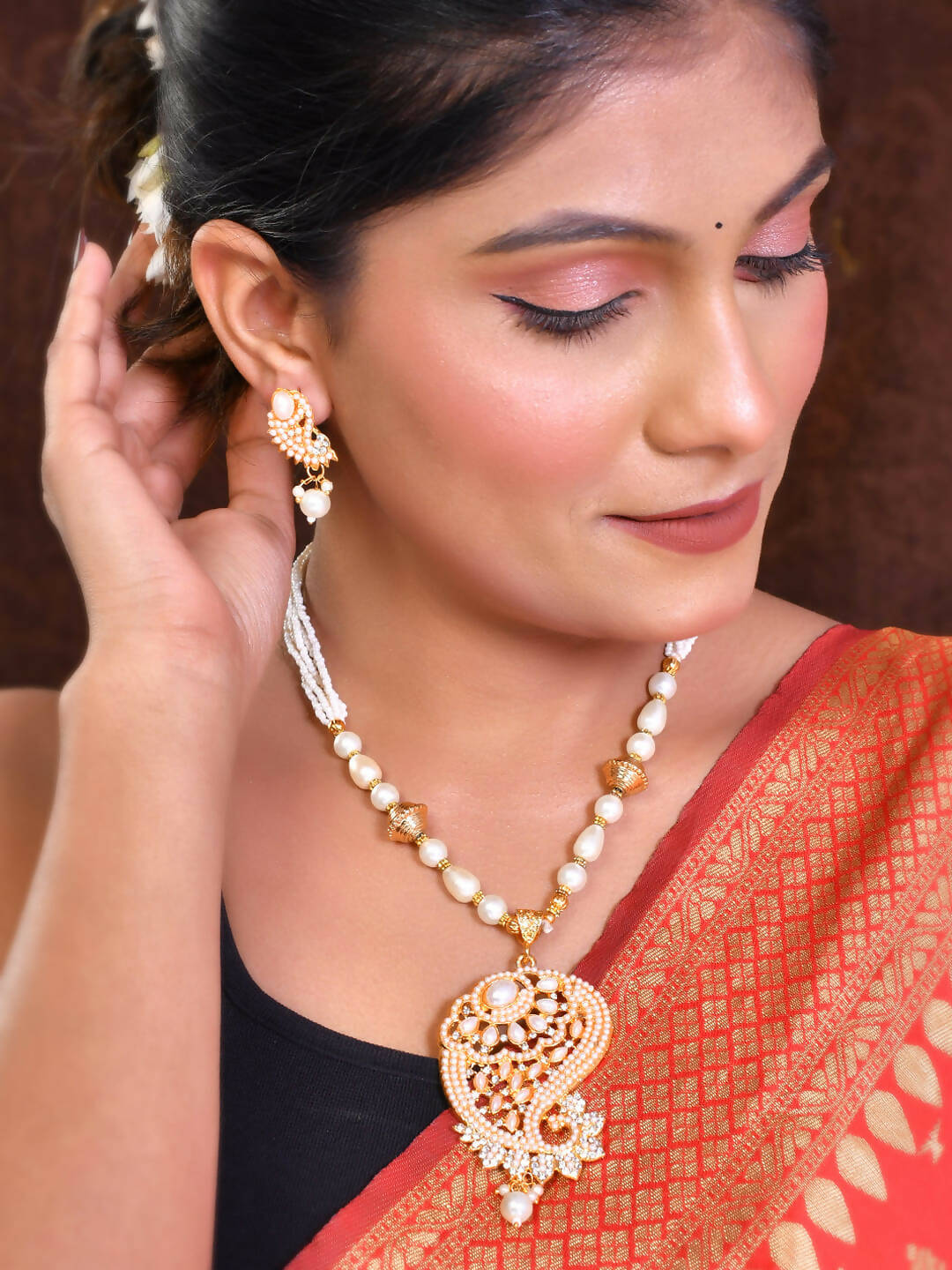 VOJ Women Gold Color stainless steel Jewellery Set