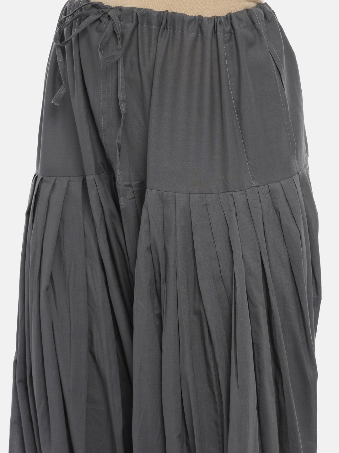 Souchii Women Grey Solid Loose-Fit Patiala