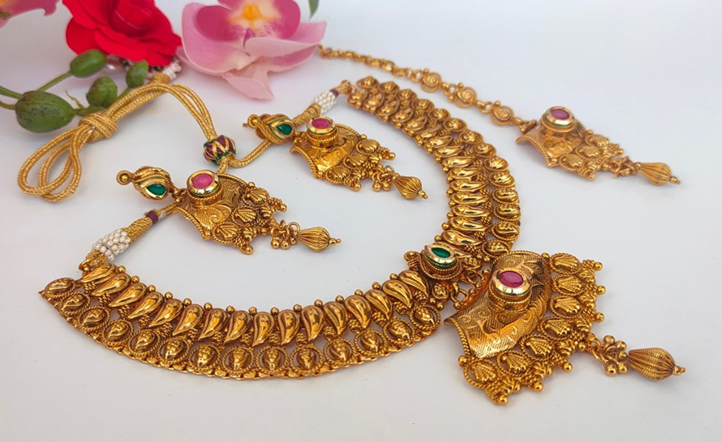Gold-Polished Semi Bridal Set