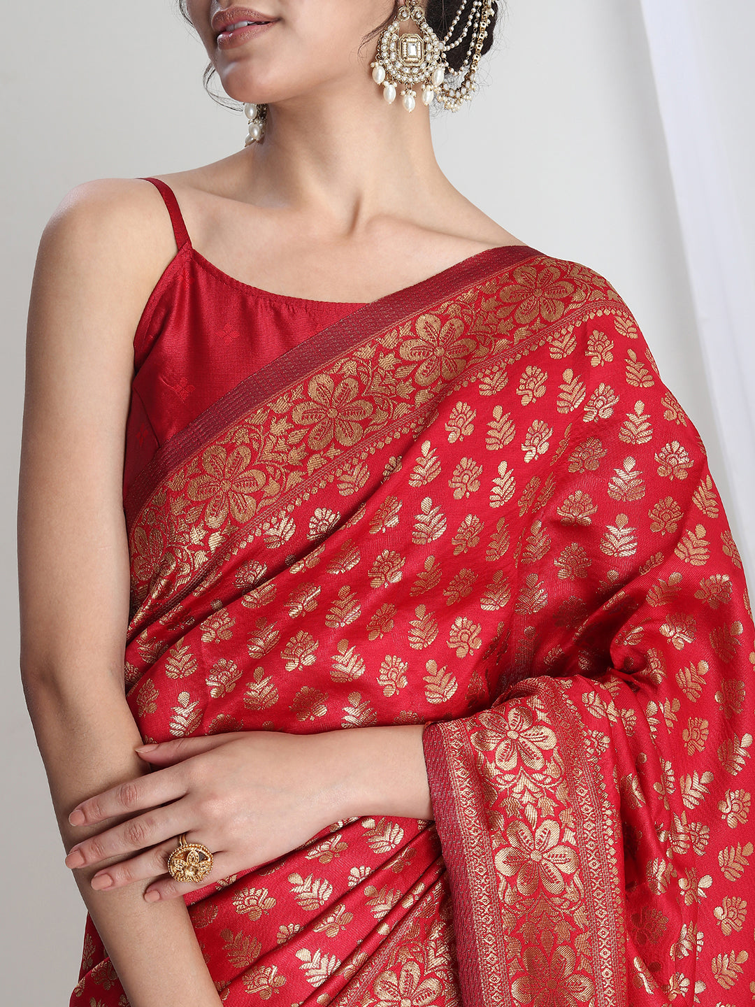 Janasya Red Silk Blend Floral Jacquard Saree
