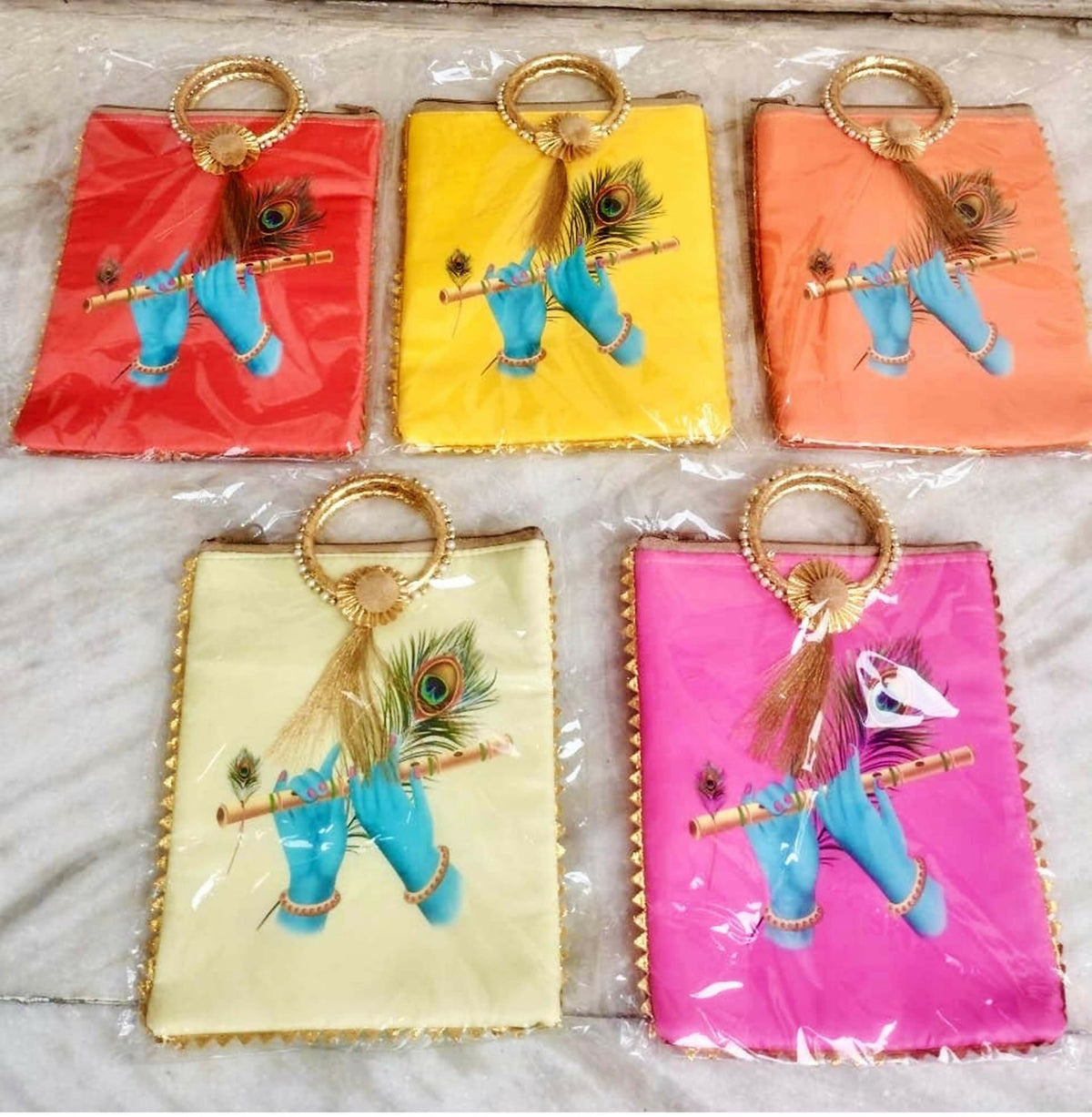 Joban Fashion Bansuri With Mor Pankh Print Gift Bags For Wedding & Pooja Ceremony ( Pack Of 5 ) - Multicolor