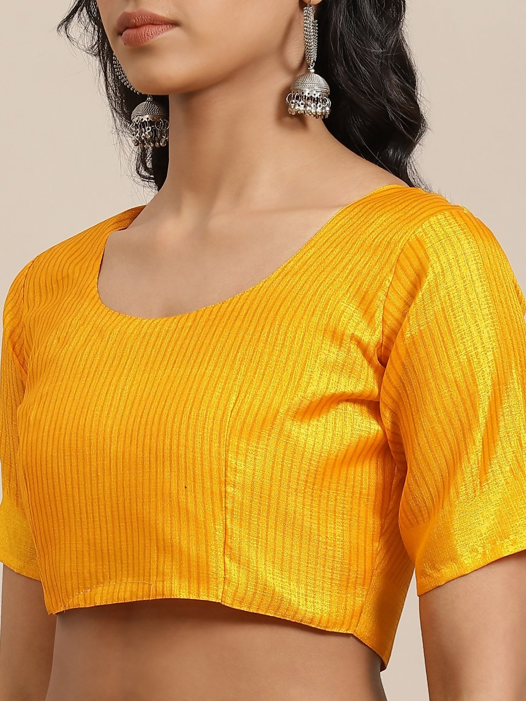 Saree Mall Red & Off-White Dyed Effect Saree