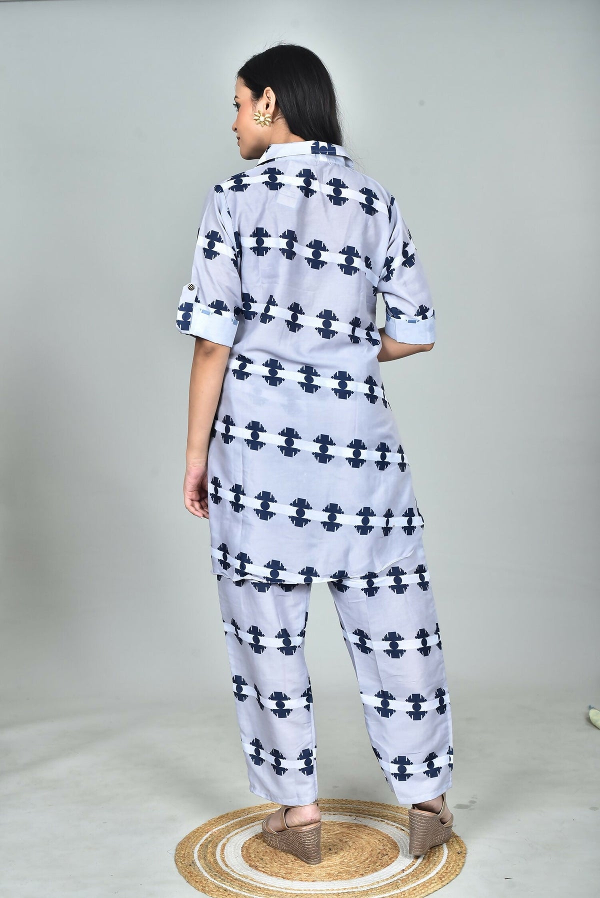 Morchari Digital Print Semi Muslin Co-Ord Set Top & Trouser-Multicolor