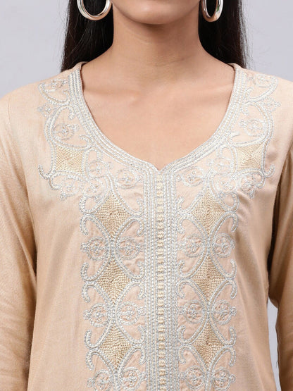 Souchii Beige & shifting sand Thread Work Grandeur & Majestic Artwork Kurta
