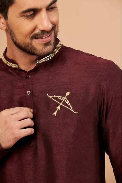 Adira Gold Zari Embroidered Kurta by Hilo Design