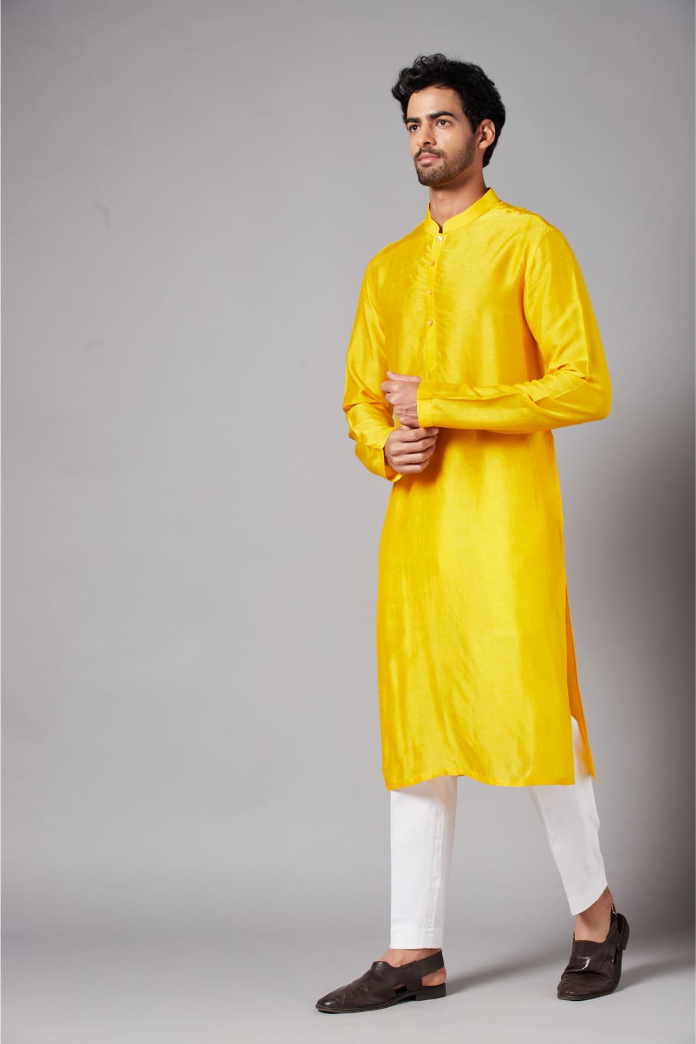 Yellow Plain Kurta by Hilo Design
