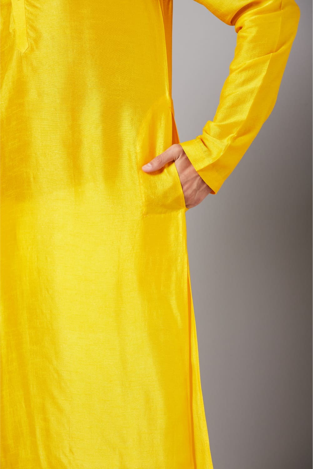 Yellow Plain Kurta by Hilo Design
