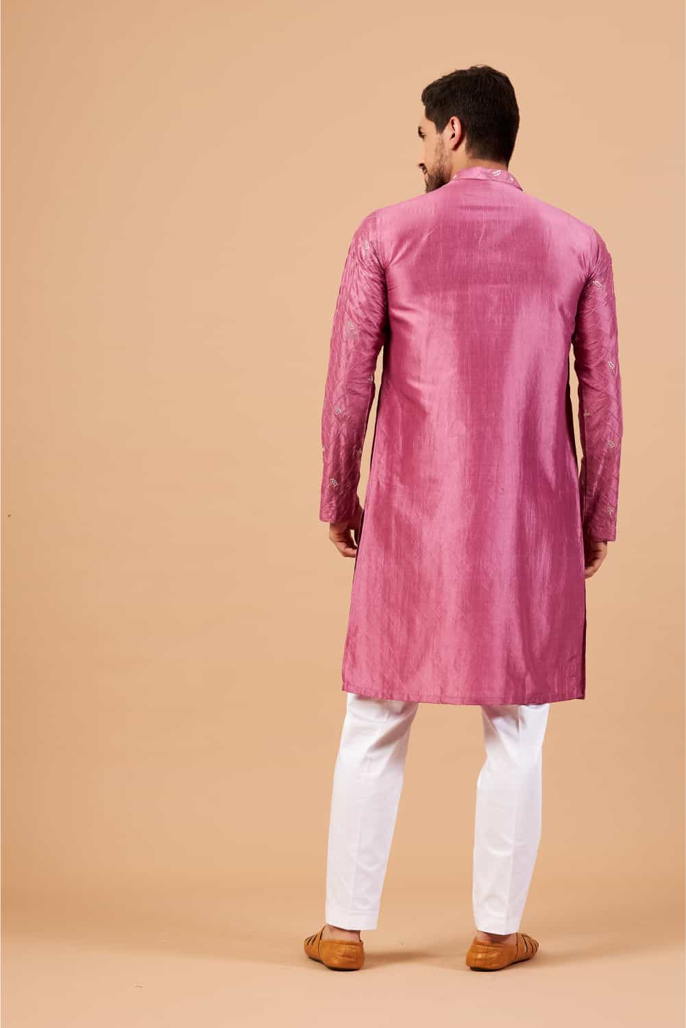 Pumetric Leaf Embroidered Purple Kurta by Hilo Design