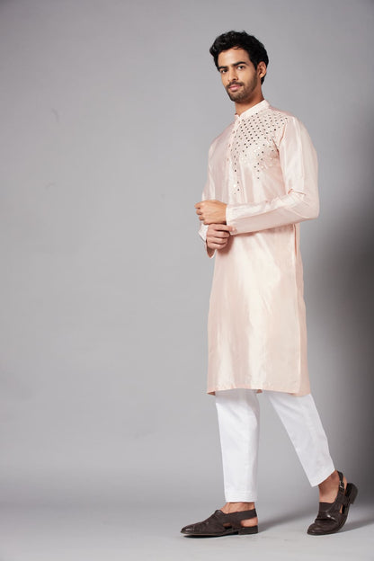 Rooyi Position Mirror Work Kurta by Hilo Design