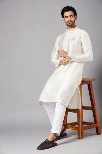 Ecru Basik Kurta by Hilo Design