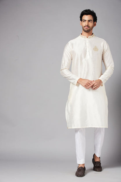 Ecru Basik Kurta by Hilo Design