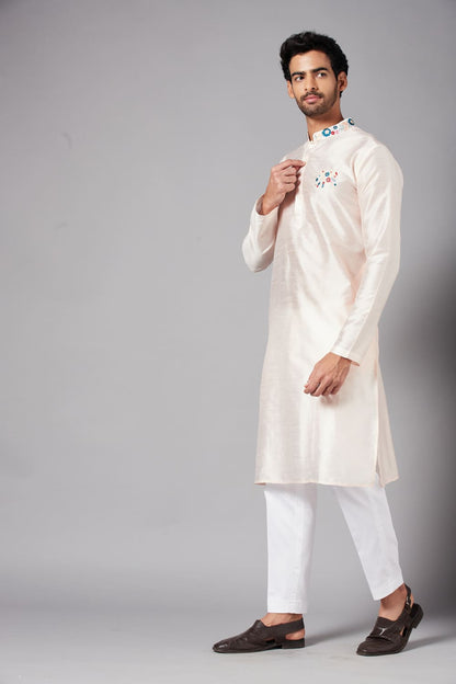 Gajanan Basik Kurta by Hilo Design