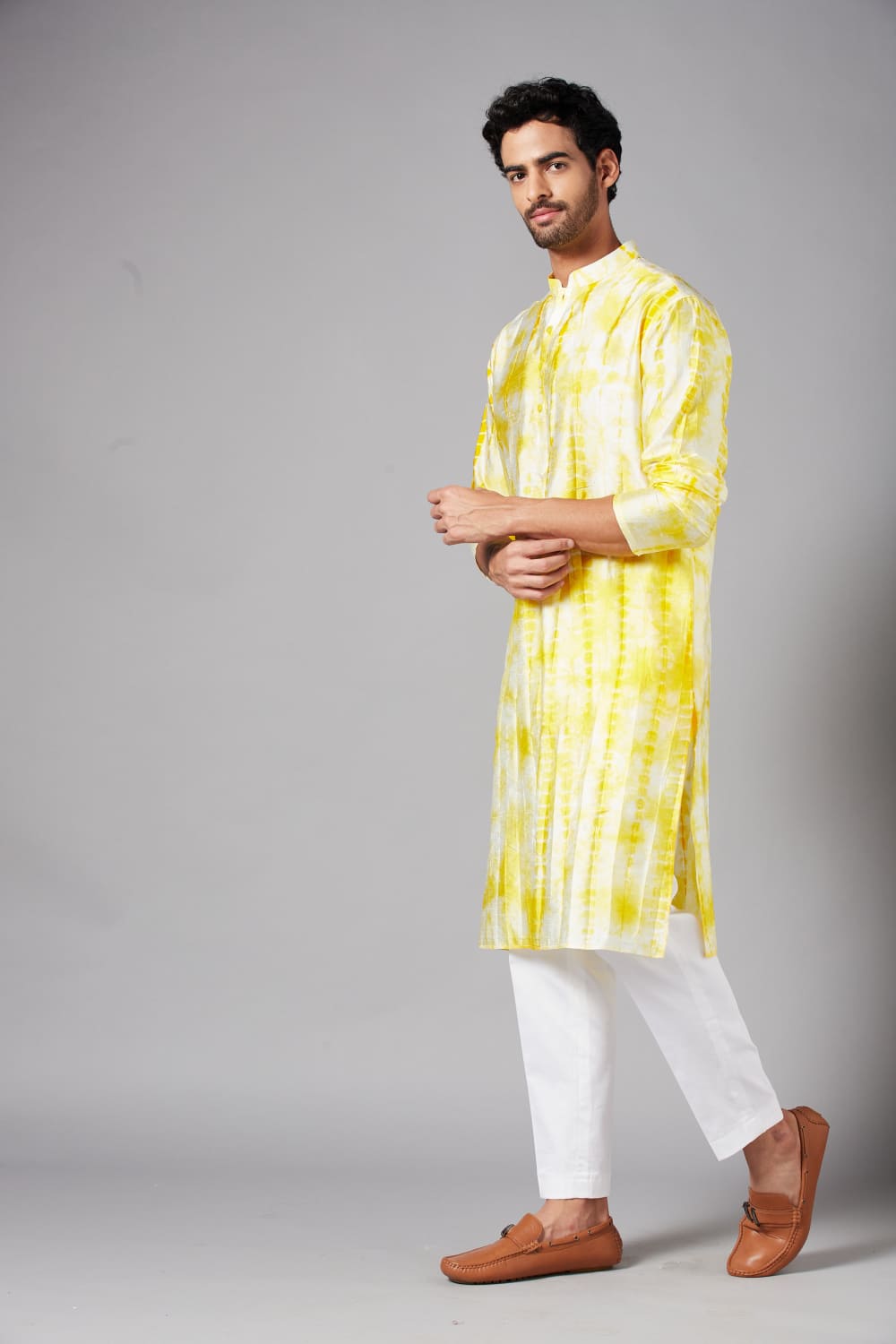 Tintlo Yellow Tie & Dye Kurta by Hilo Design
