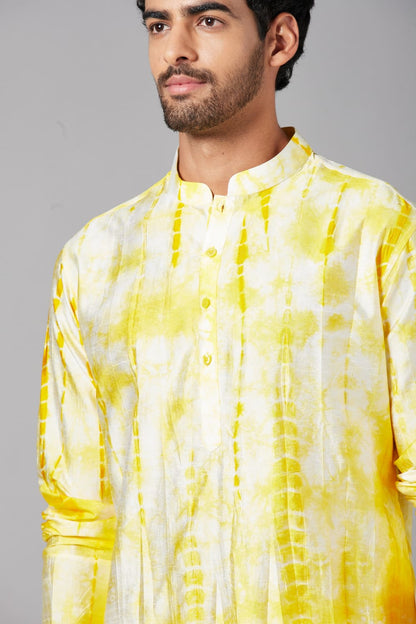 Tintlo Yellow Tie & Dye Kurta by Hilo Design