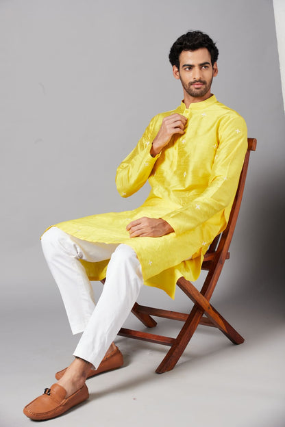 Saanjh Designer Men's kurta by Hilo Design