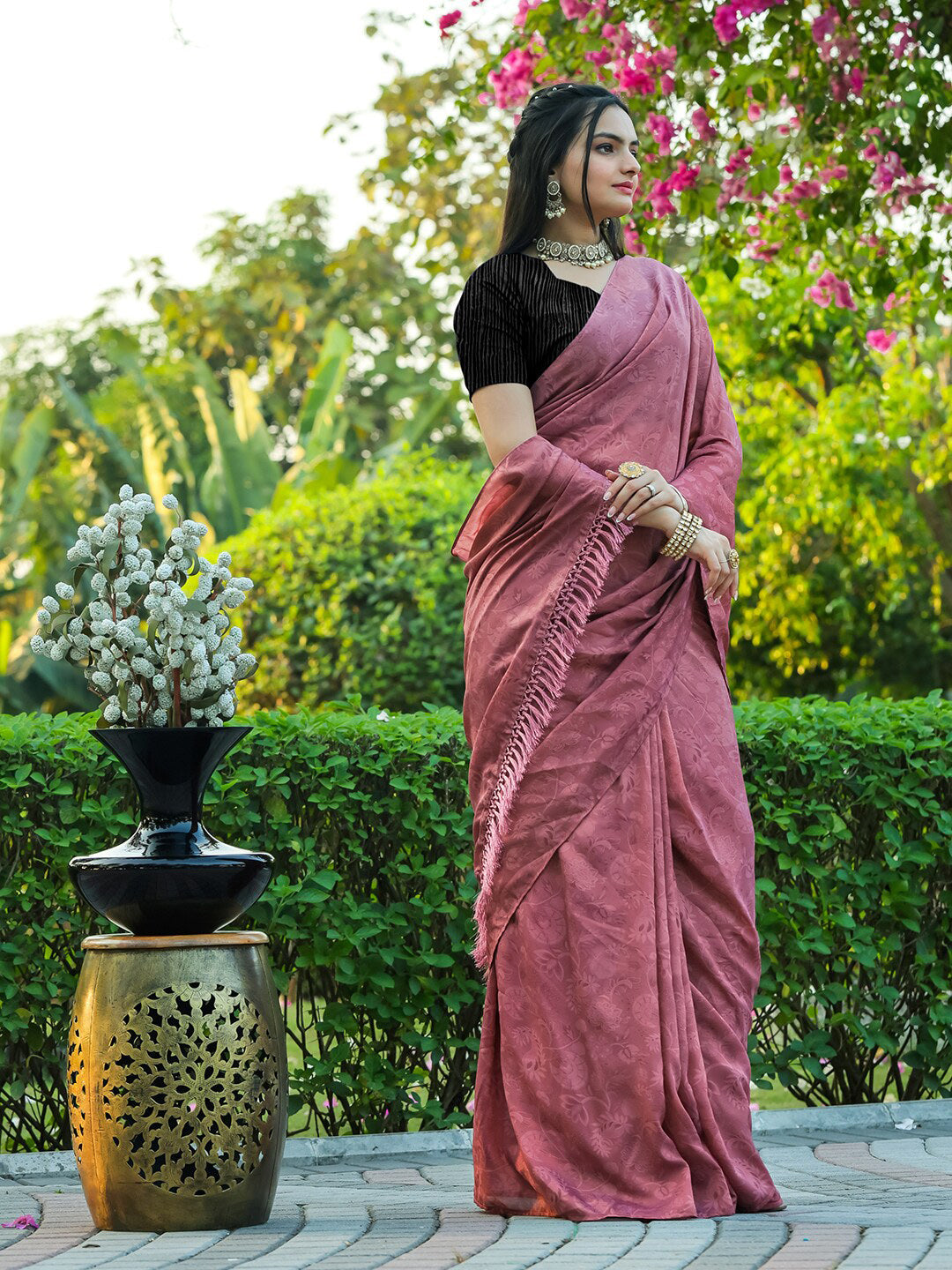 Tikhi Imli Floral Printed Embossed Ready to Wear Saree