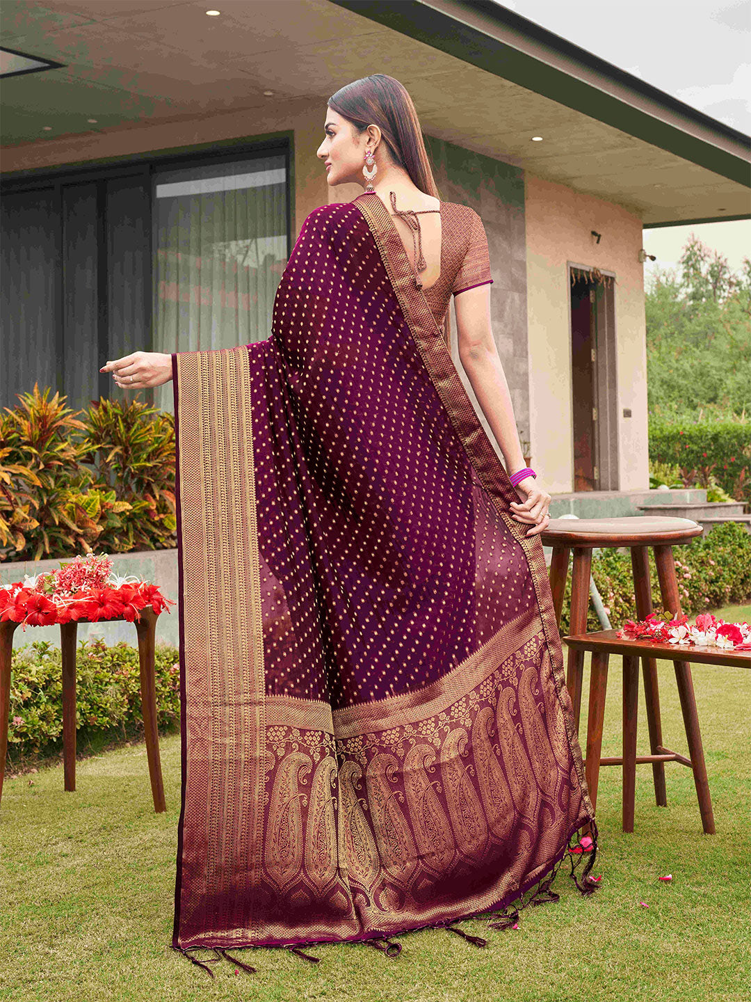 Tikhi Imli Embellished Zari Art Silk Saree