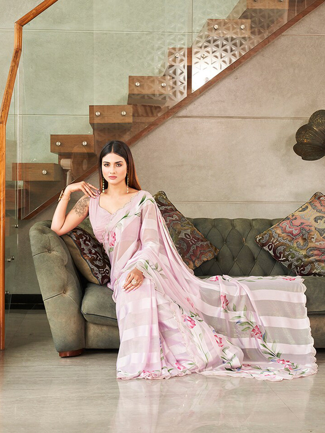 Tikhi Imli Floral Printed Sequinned Saree