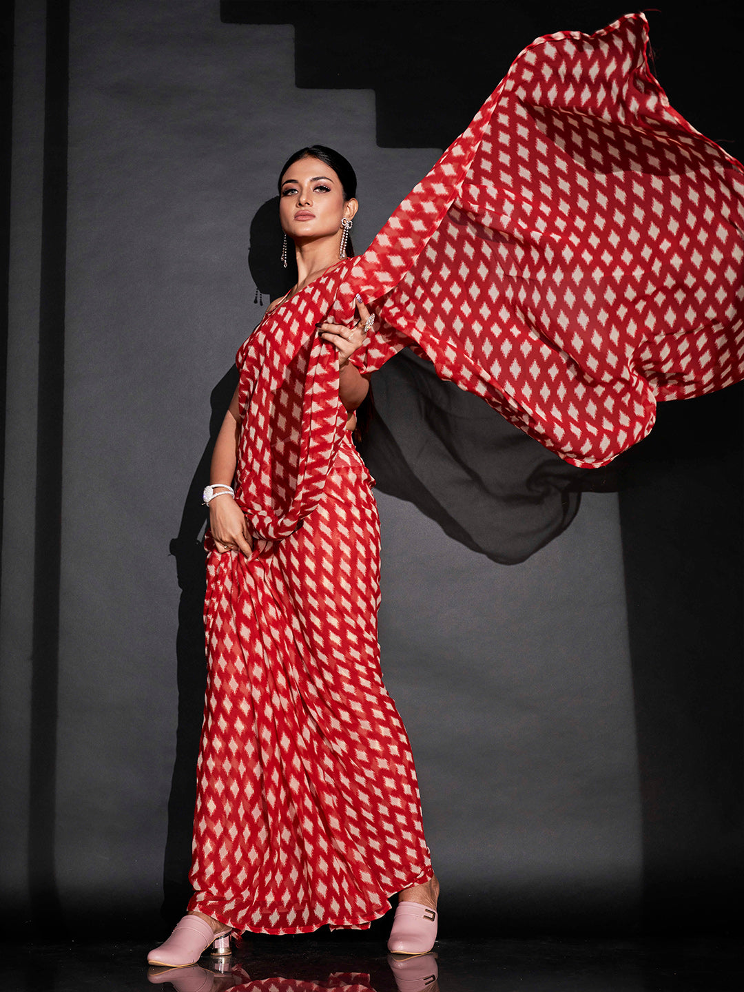 Tikhi Imli Ethnic Motifs Printed Ready To Wear Saree