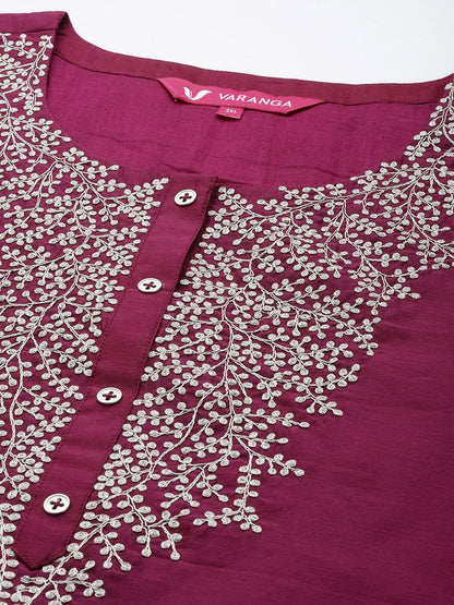 Sztori Plus Size Yoke Design Regular Sequinned Chanderi Silk Kurta & Trousers With Dupatta