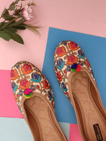 Desi Colour Women Indian Ethnic Footwear-Multi Atistica