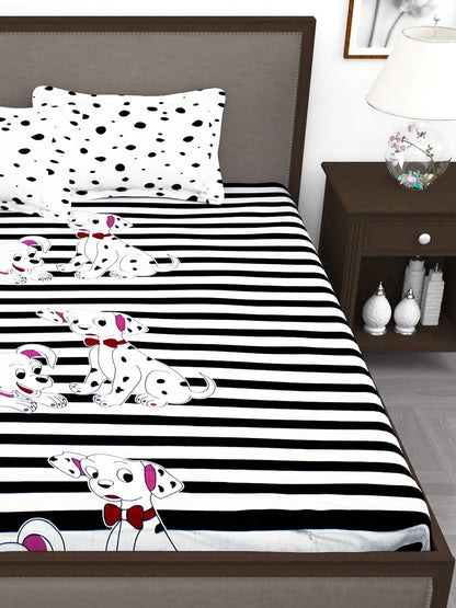 Story@home White & Black Cartoon Characters King Bedsheet with 2 Pillow Covers