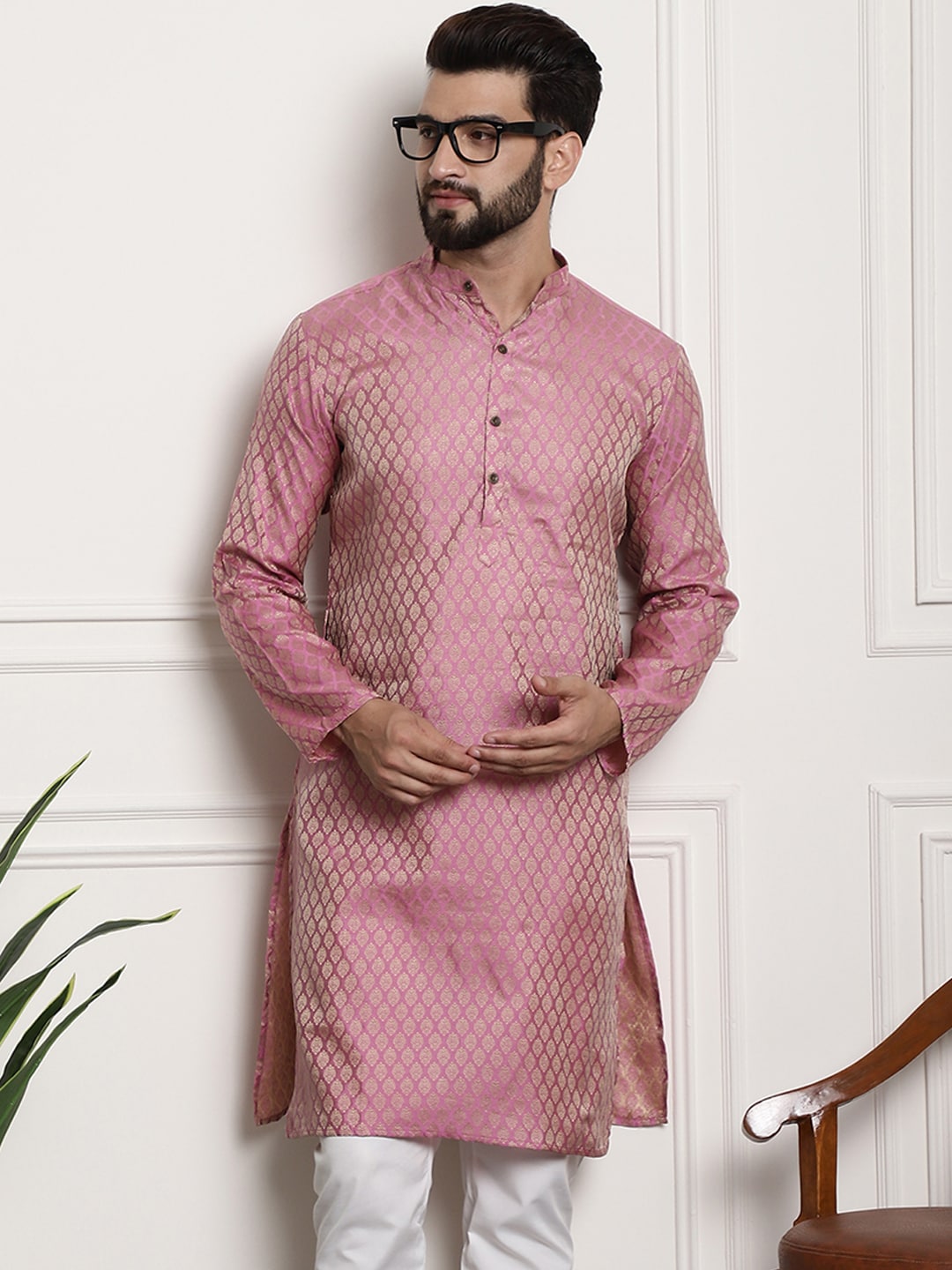 Sojanya Men Pink & Beige Ethnic Motifs Jacquard Woven Design Straight Kurta