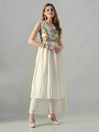 Myshka Women Off White Embroidered Long Kurta With Front Slit Trouser