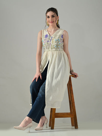 Myshka Women Off White Multicolor Thread Embroidered Sleeveless Long Kurta