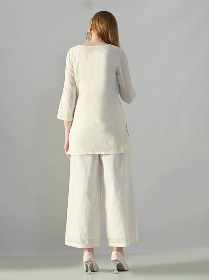 Myshka Women Off White Multicolor Thread Embroidered Co-Ord Set