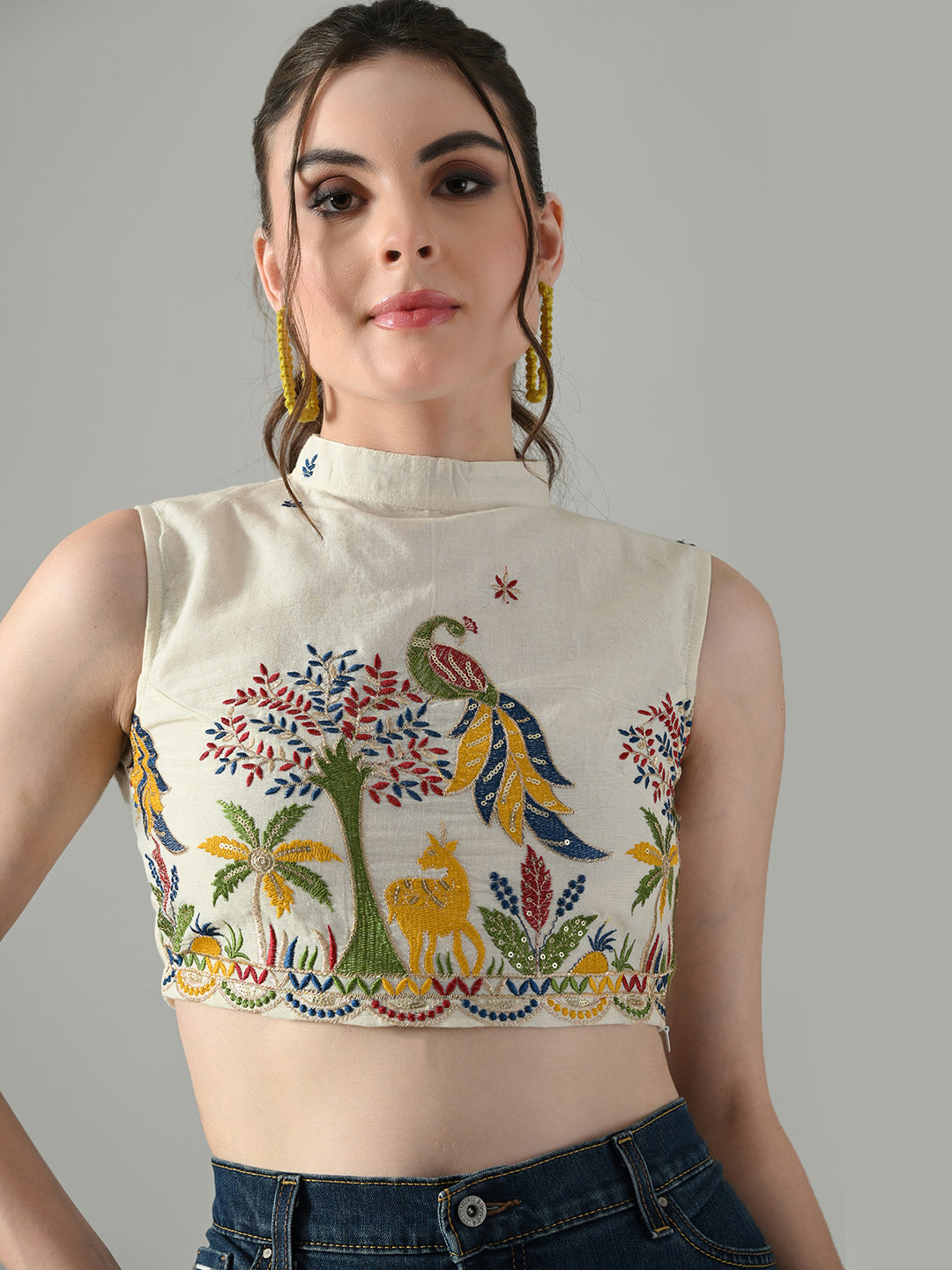 Myshka Women Off White Multicolor Thread Embroidered Saree Blouse