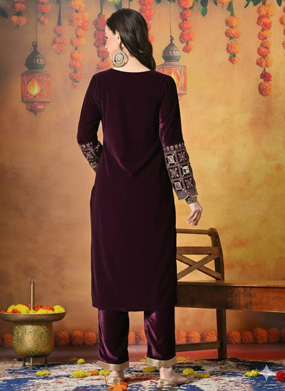 Myshka Women Wine Velvet Embroidered Regular Sleeves Kurta Set