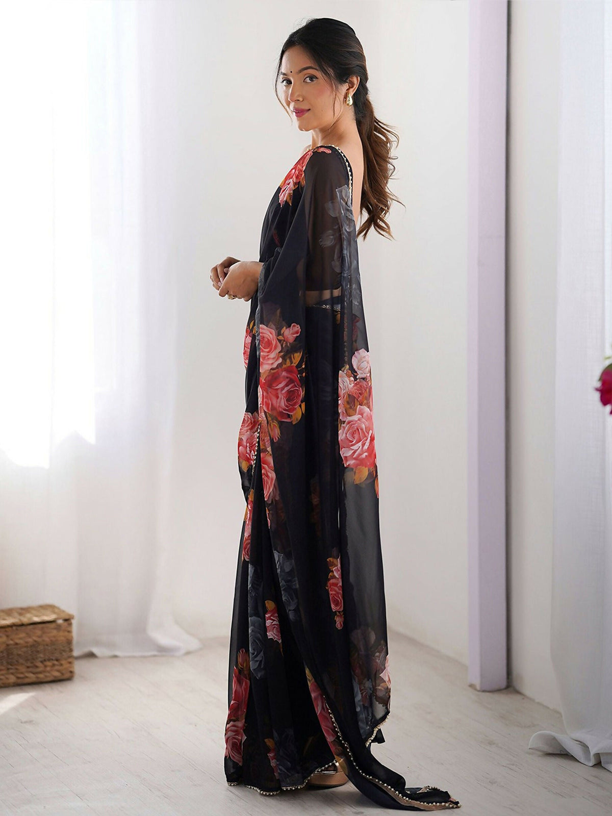 Traditional Partywear Black Georgette Fancy Saree-Pavitra