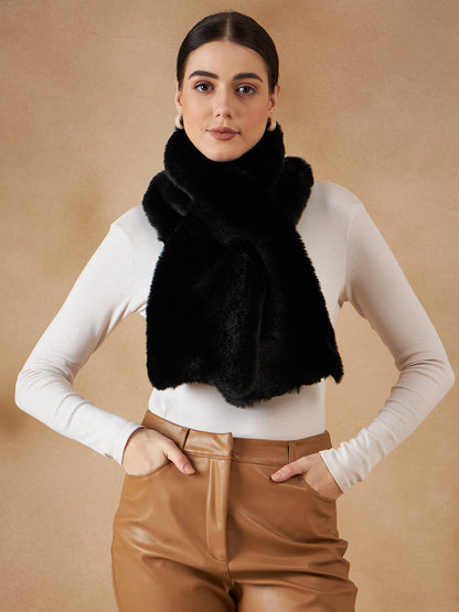 InWeave Women's Black Faux Fur Neck Warmer