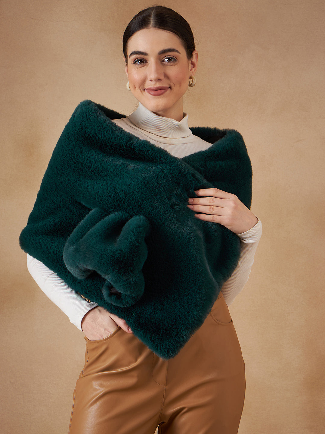 InWeave Women's Dark Teal Long Faux Fur Cape