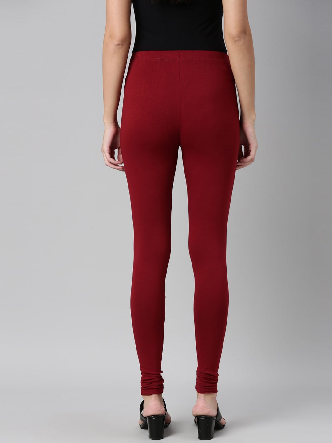 Souchii Maroon Solid Churidar-Length Leggings