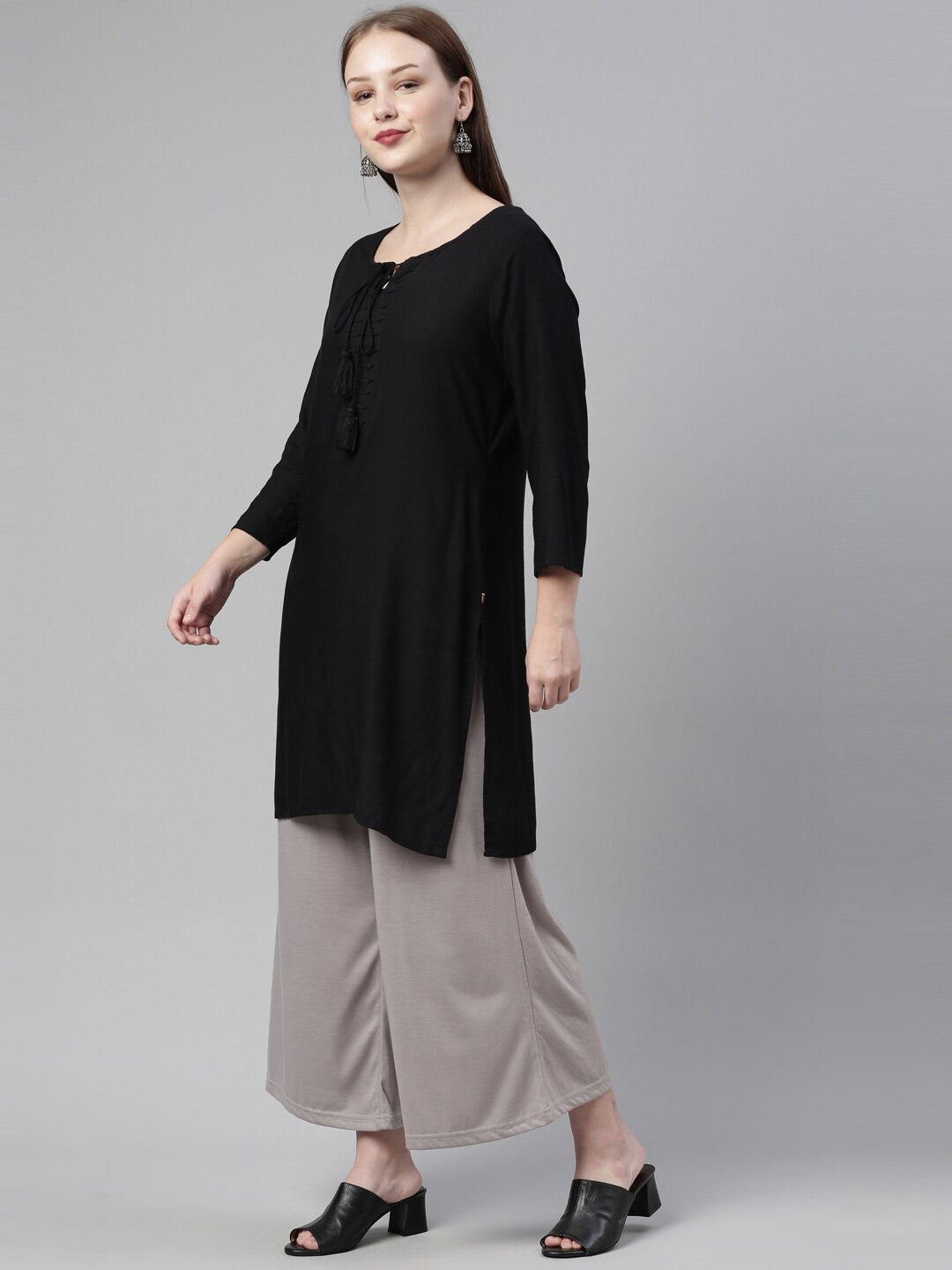 Souchii Grey Knitted Ethnic Palazzos