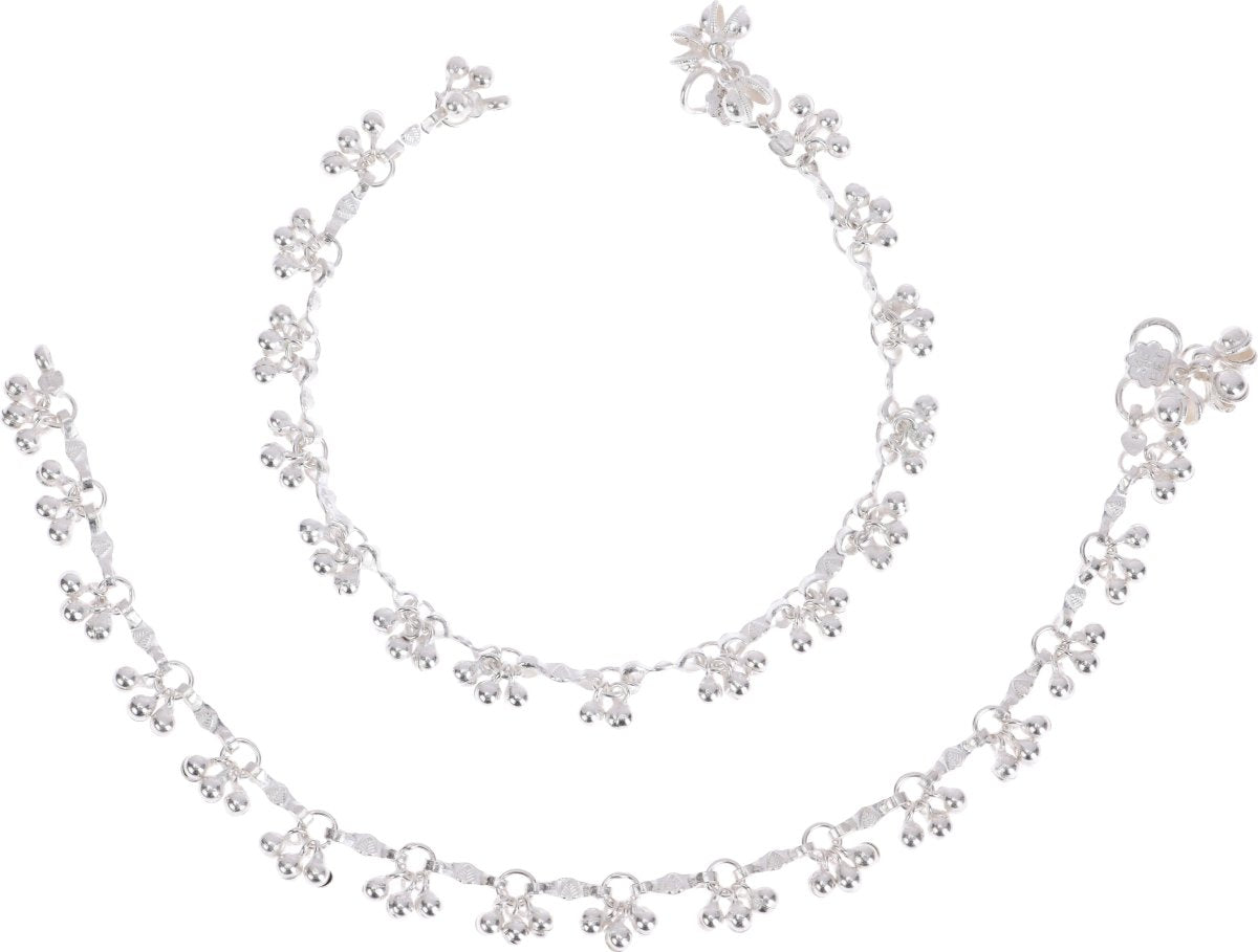 AanyaCentric Silver Plated Alloy Payal Indian Traditional Ethnic Fashion Imitation Jewellery Foot Chain
