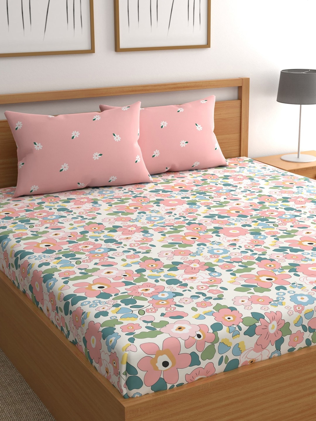 CHHAVI INDIA Pink & Blue Floral 210 TC Bedsheet with Pillow Covers