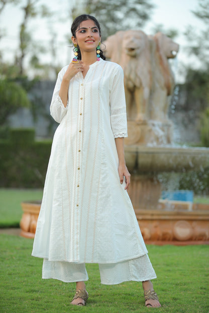 Juniper Womens White Cotton Dobby Kalidar Kurta