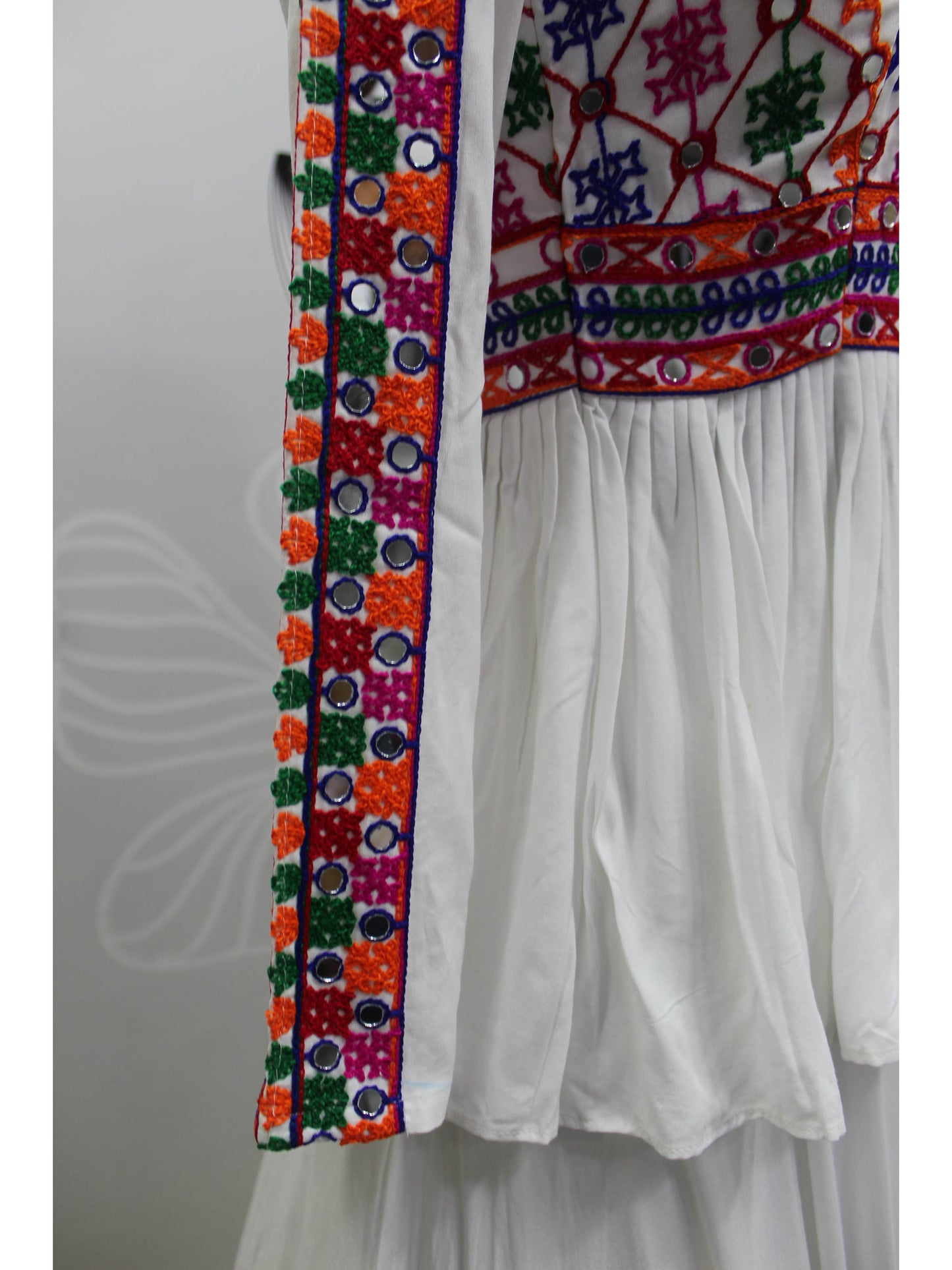 Myra White Viscose Rayon Embroidered Designer Navratri Special Lehenga
