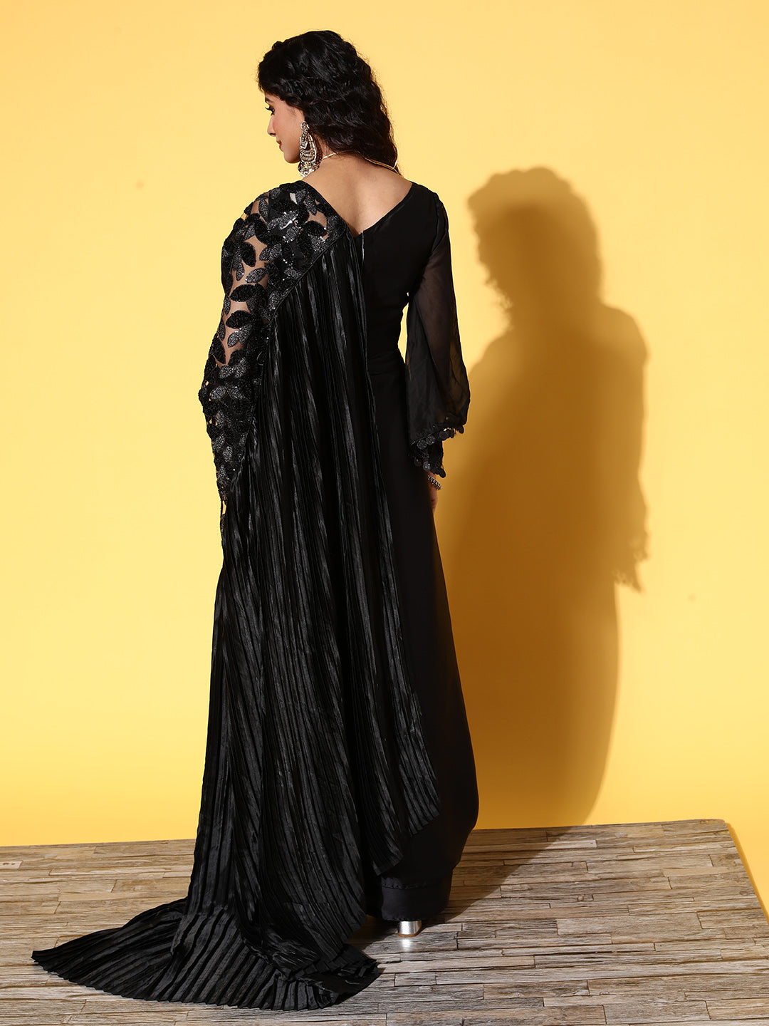 Tikhi Imli Black Floral Sequinned Satin Saree