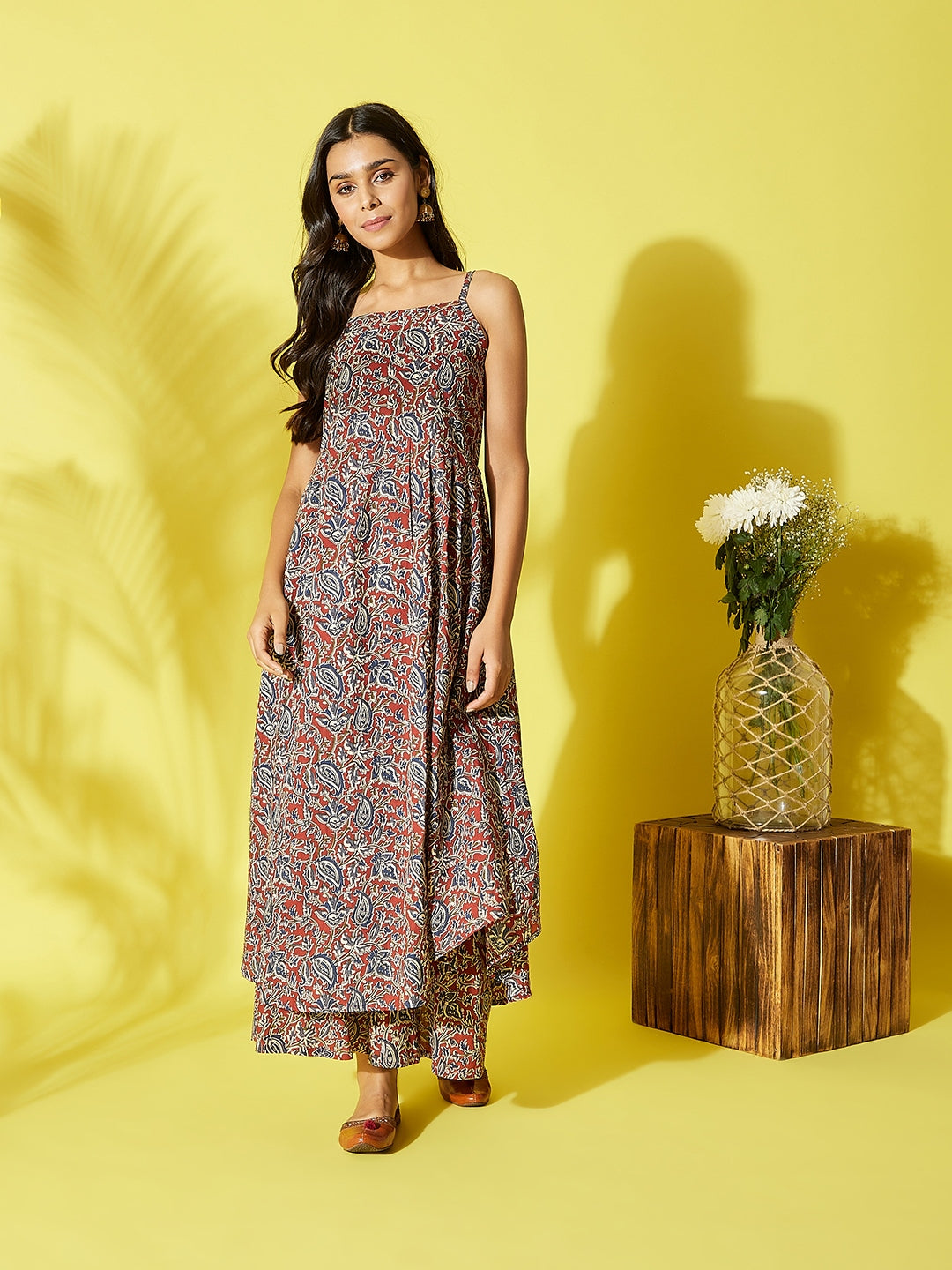 InWeave Women's Maroon Kalamkari Strappy Set