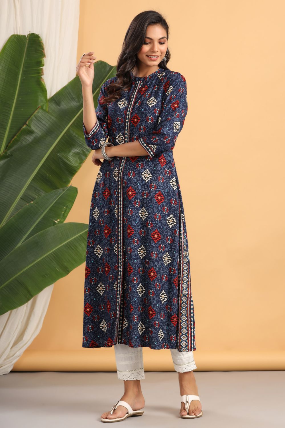 Juniper Womens Indigo Rayon Printed A-Line Kurta