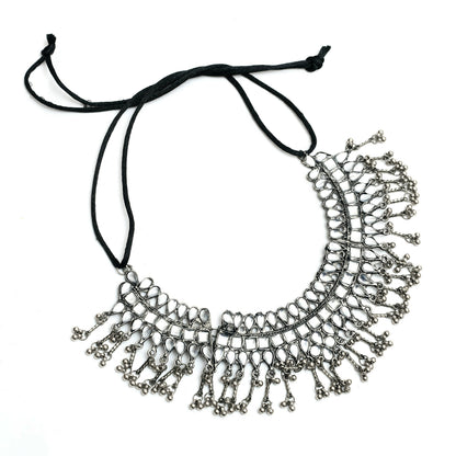 Mominos Fashion Johar Kamal Oxidised Silver-Plated Brass Finish Kundan Necklace For Women (Silver)