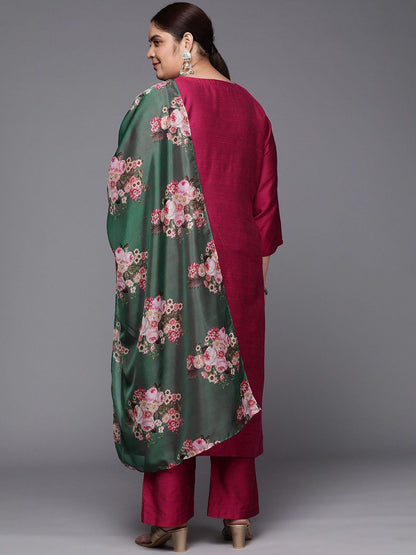 Sztori Plus Size Floral Embroidered Straight Kurta & Trousers With Dupatta
