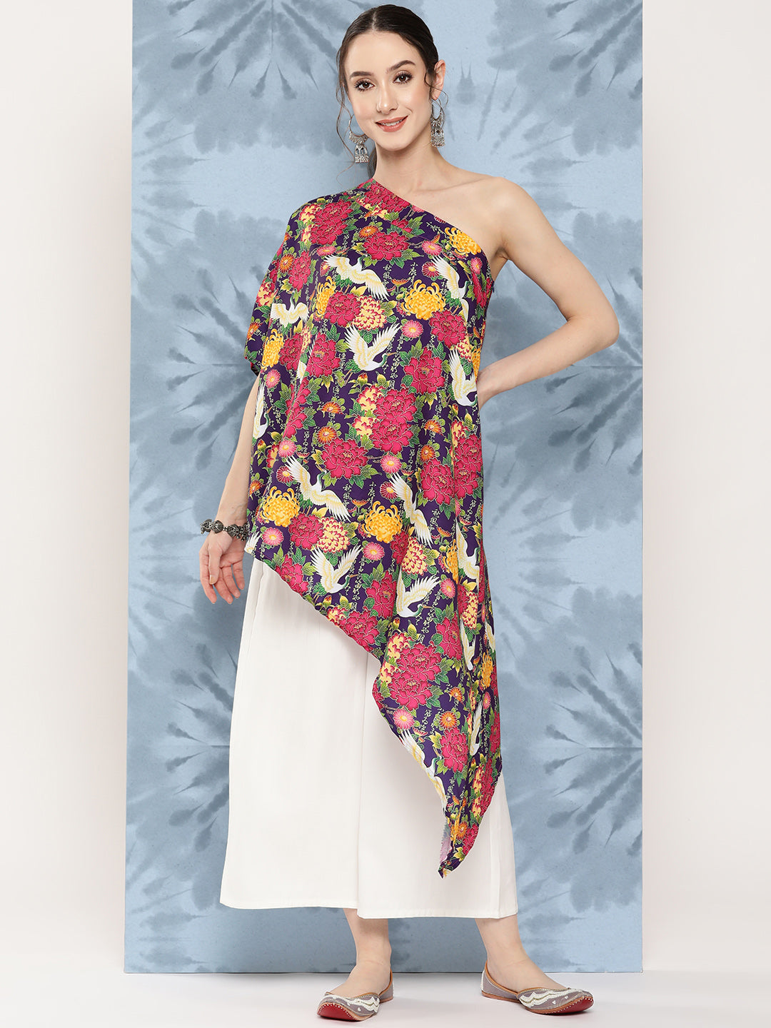 InWeave Women's Navy Bird Japanese Art Oneshoulder Top