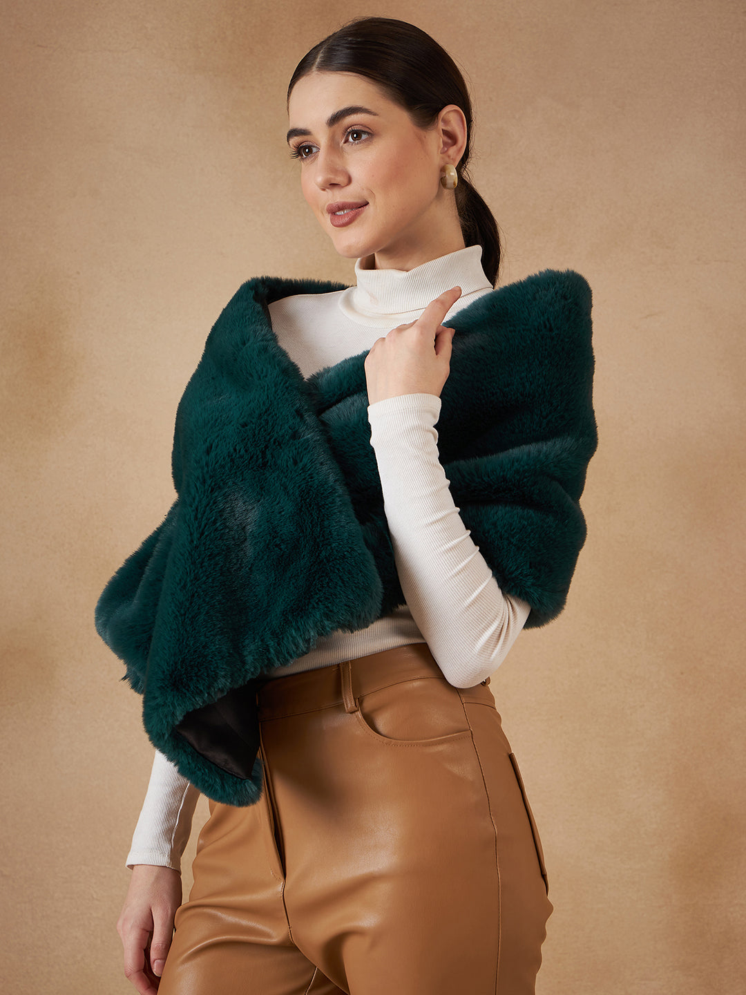 InWeave Women's Dark Teal Long Faux Fur Cape