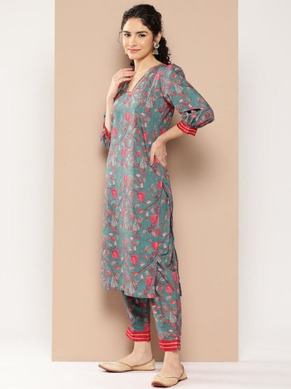 Ahalyaa Women Floral Printed Regular Gotta Patti Kurta with Trousers
